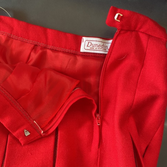 Stunning Wool Pleated Skirt 🏴󠁧󠁢󠁳󠁣󠁴󠁿🏴󠁧󠁢󠁳󠁣󠁴󠁿🏴󠁧󠁢󠁳󠁣󠁴󠁿 - Picture 6 of 6